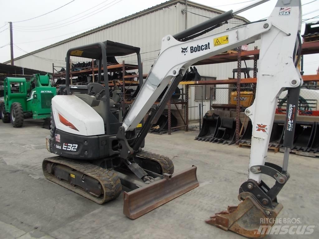 Bobcat E32i 소형 굴삭기 7톤 미만