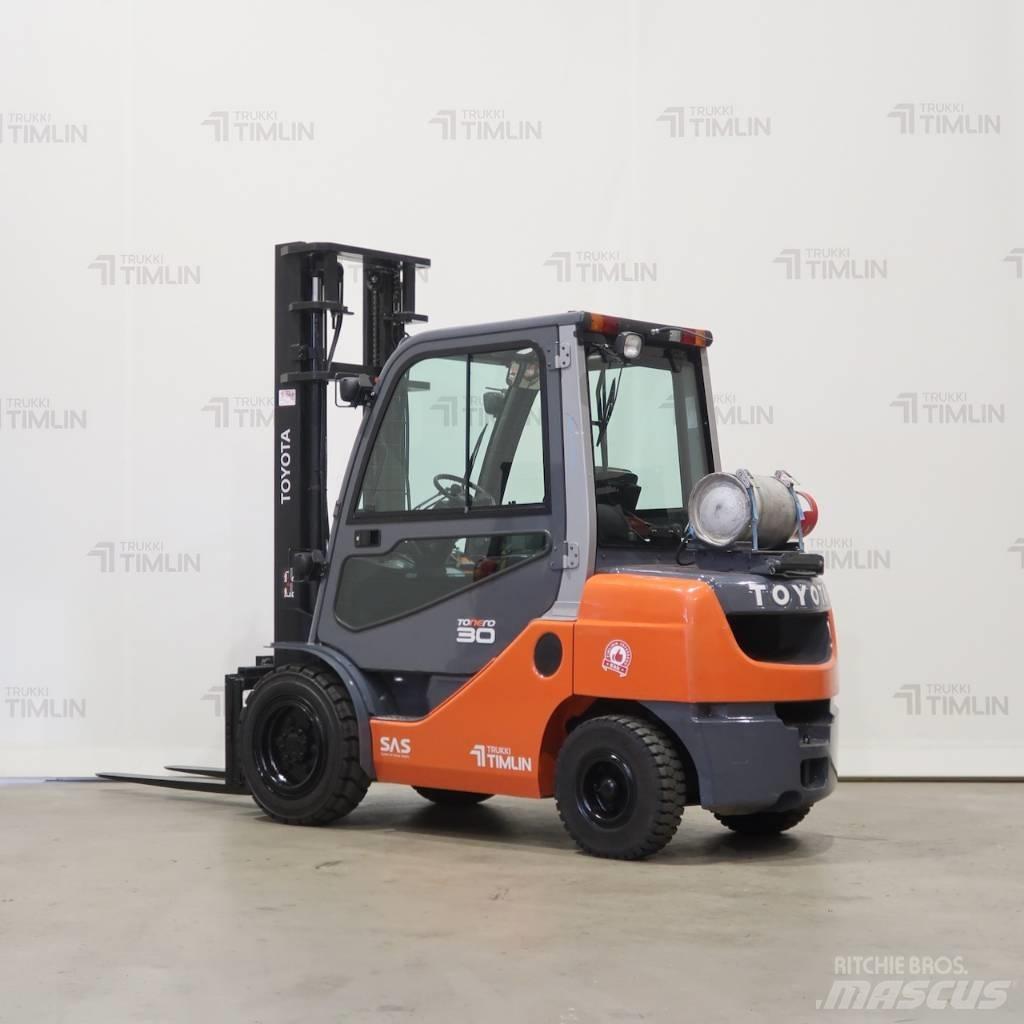 Toyota 02-8FGF30 LPG 지게차