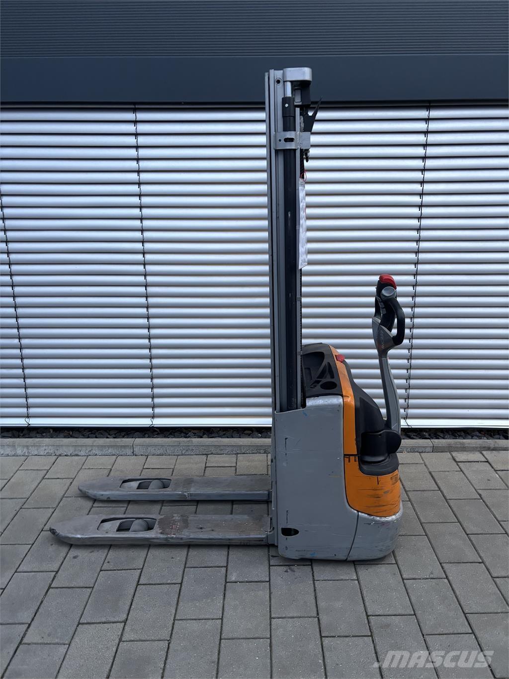 Still EXV 10 보행식 리치 지게차