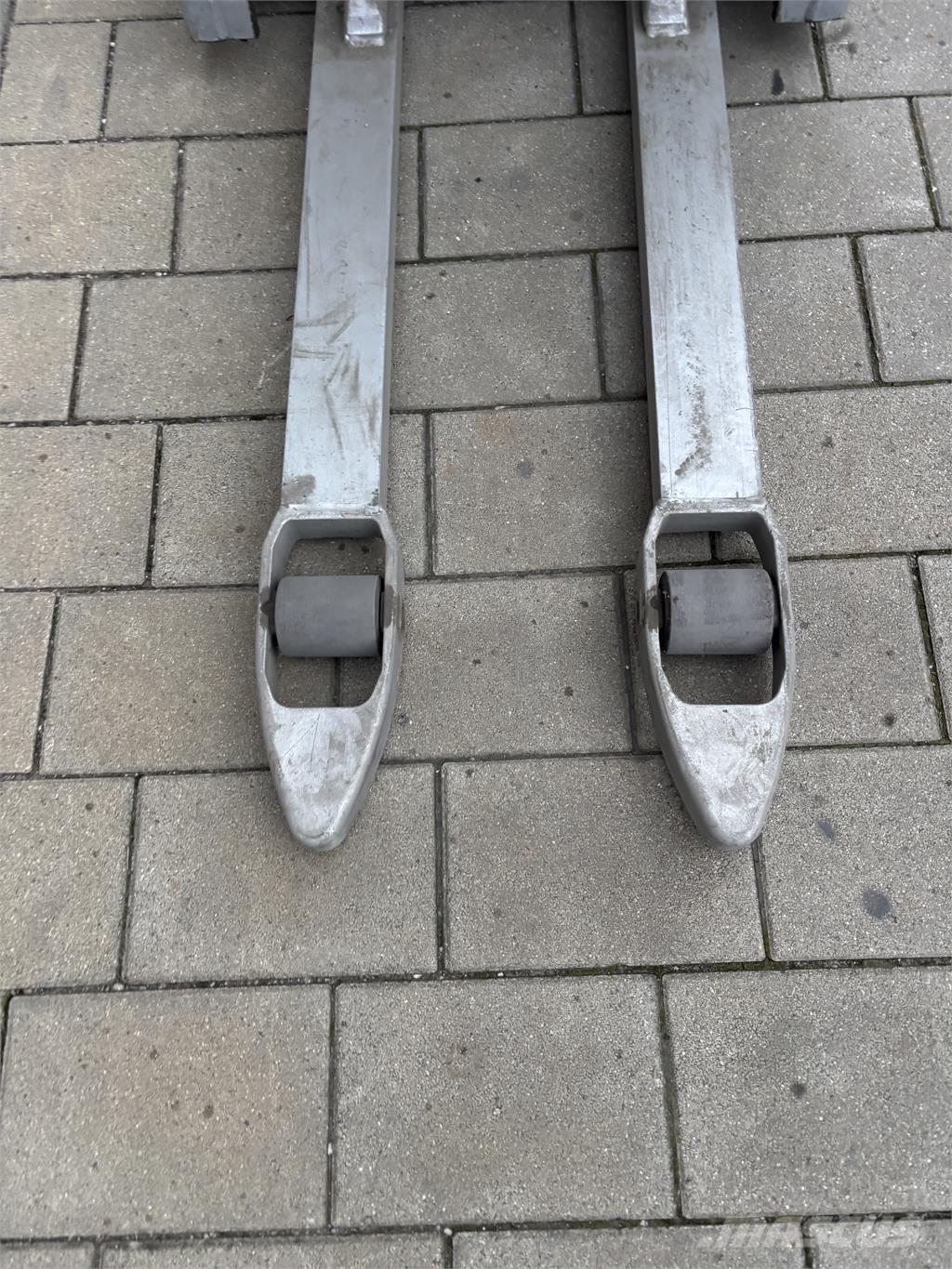 Still EXV 10 보행식 리치 지게차