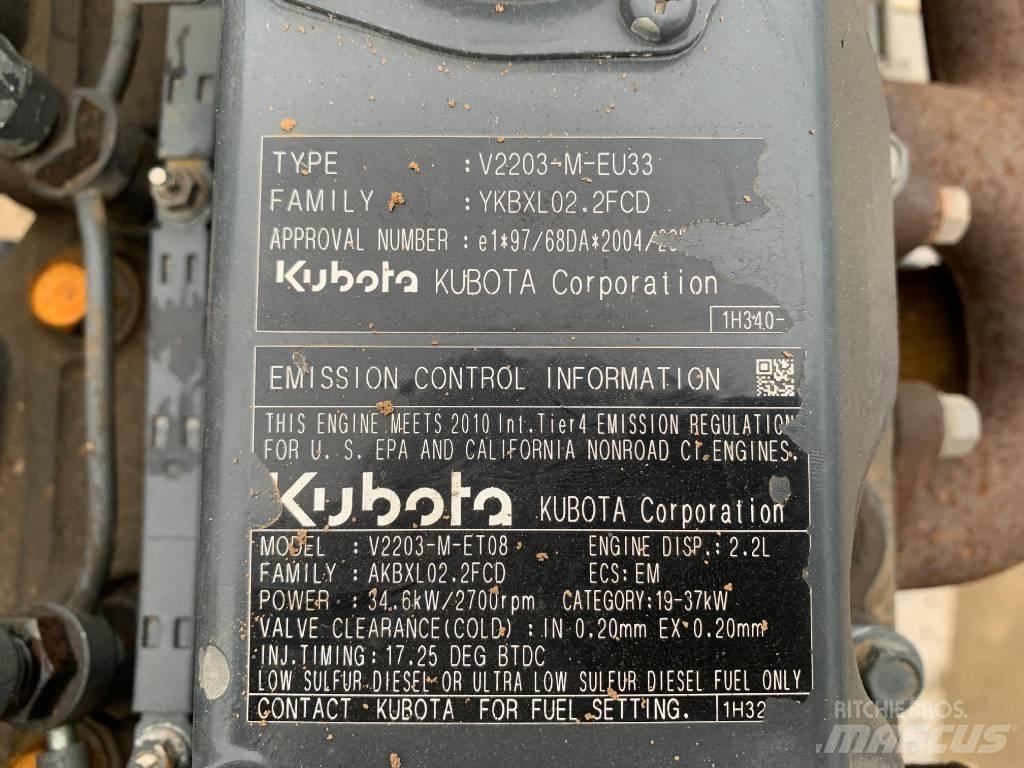 Kubota V 2203 ENGINE 엔진
