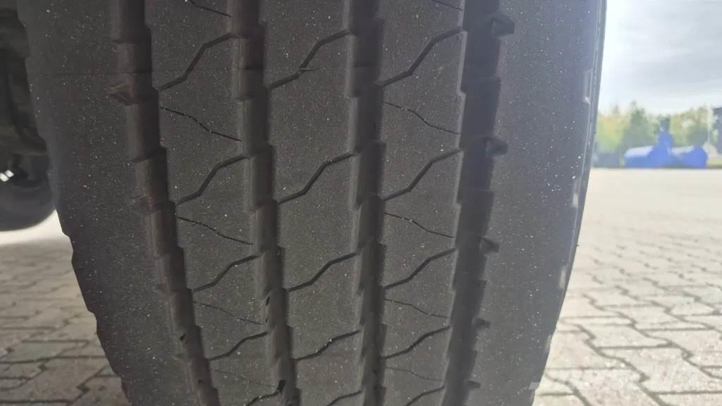 Floor FLO-18-30H2 플랫베드/드롭사이드 세미 트레일러