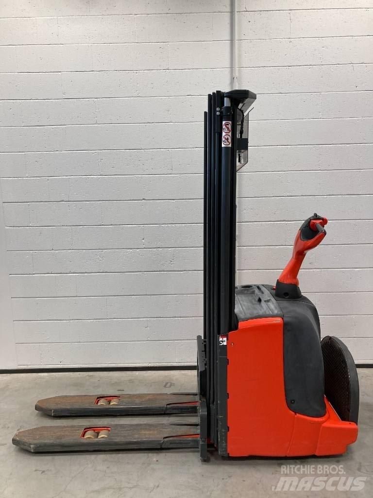 Linde L14P/1169 보행식 리치 지게차