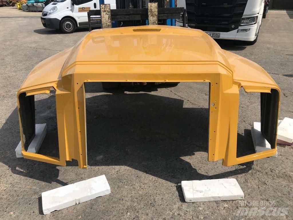 CAT 735 B Hood 섀시 및 서스펜션