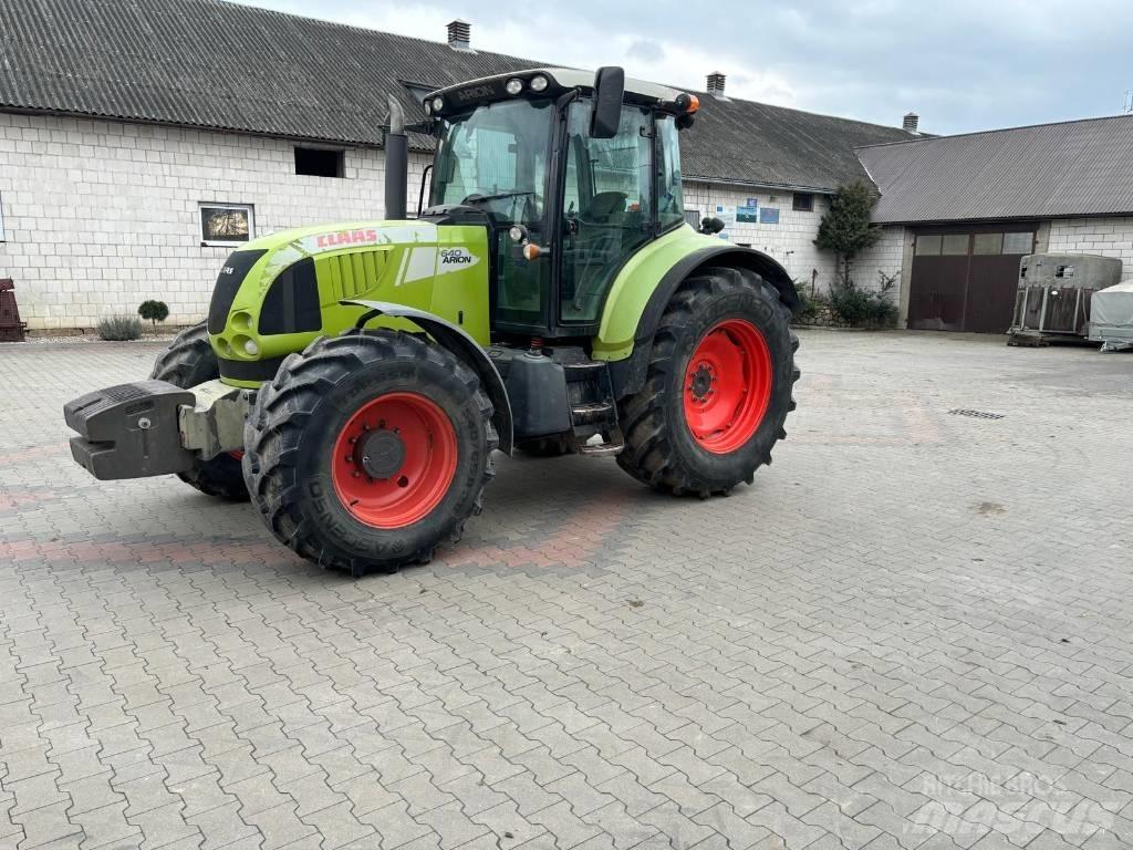 CLAAS Arion 640 트랙터