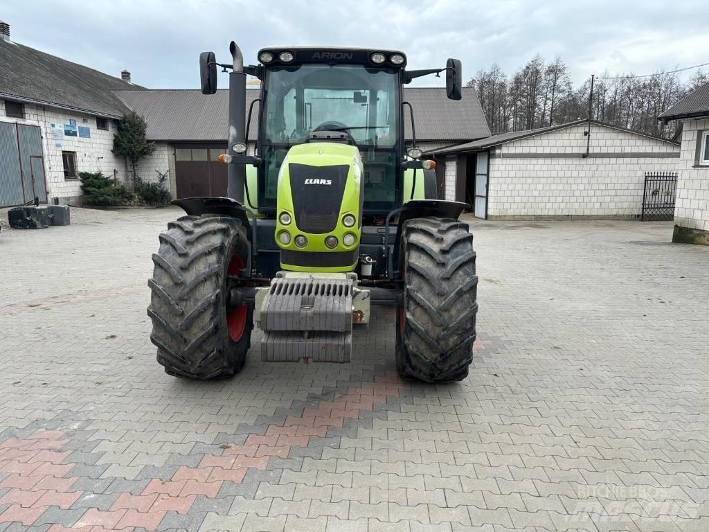 CLAAS Arion 640 트랙터