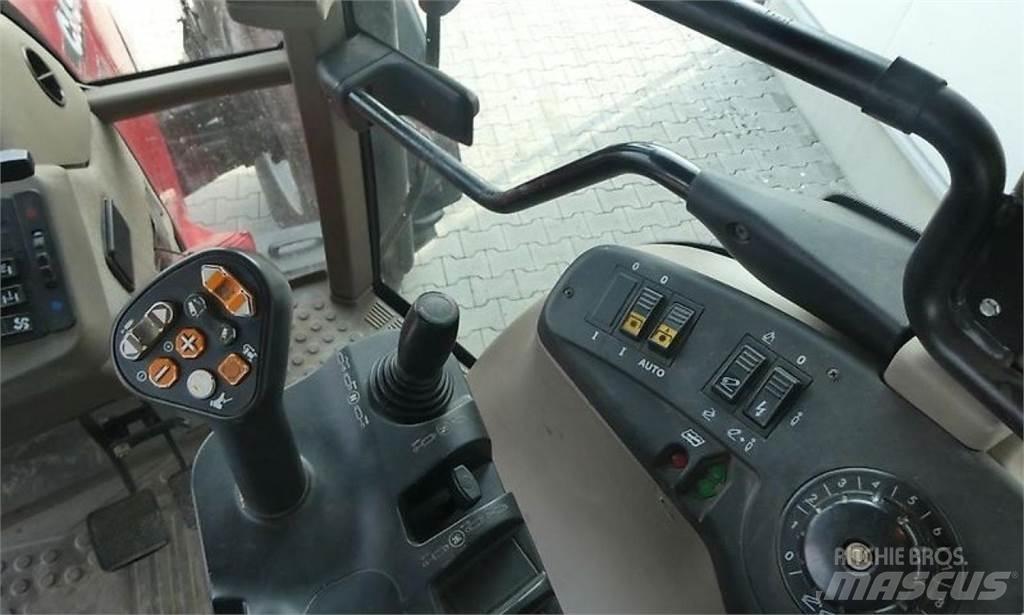 Case IH CVX 175 트랙터