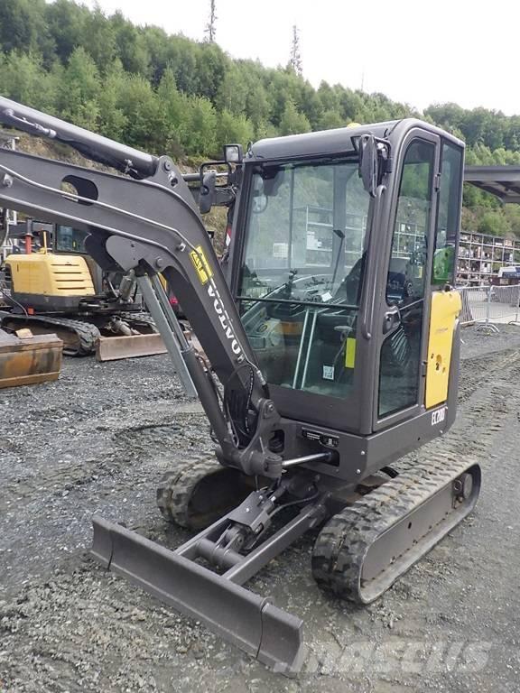 Volvo EC 20 D 소형 굴삭기 7톤 미만