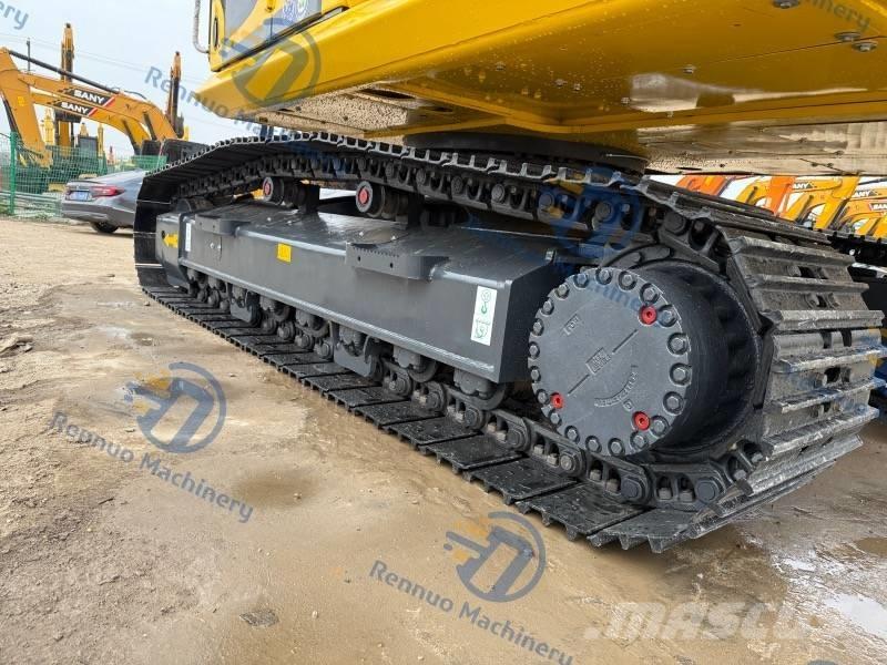Komatsu PC 220-8 대형 굴삭기 29톤 이상