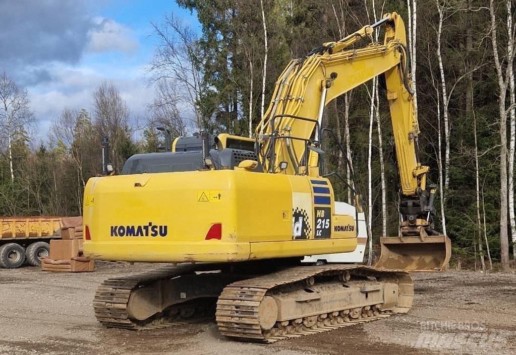 Komatsu HB 215 LC-2 대형 굴삭기 29톤 이상