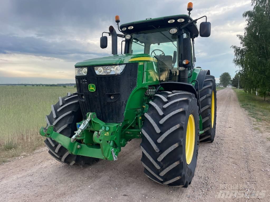 John Deere 7200 R 트랙터