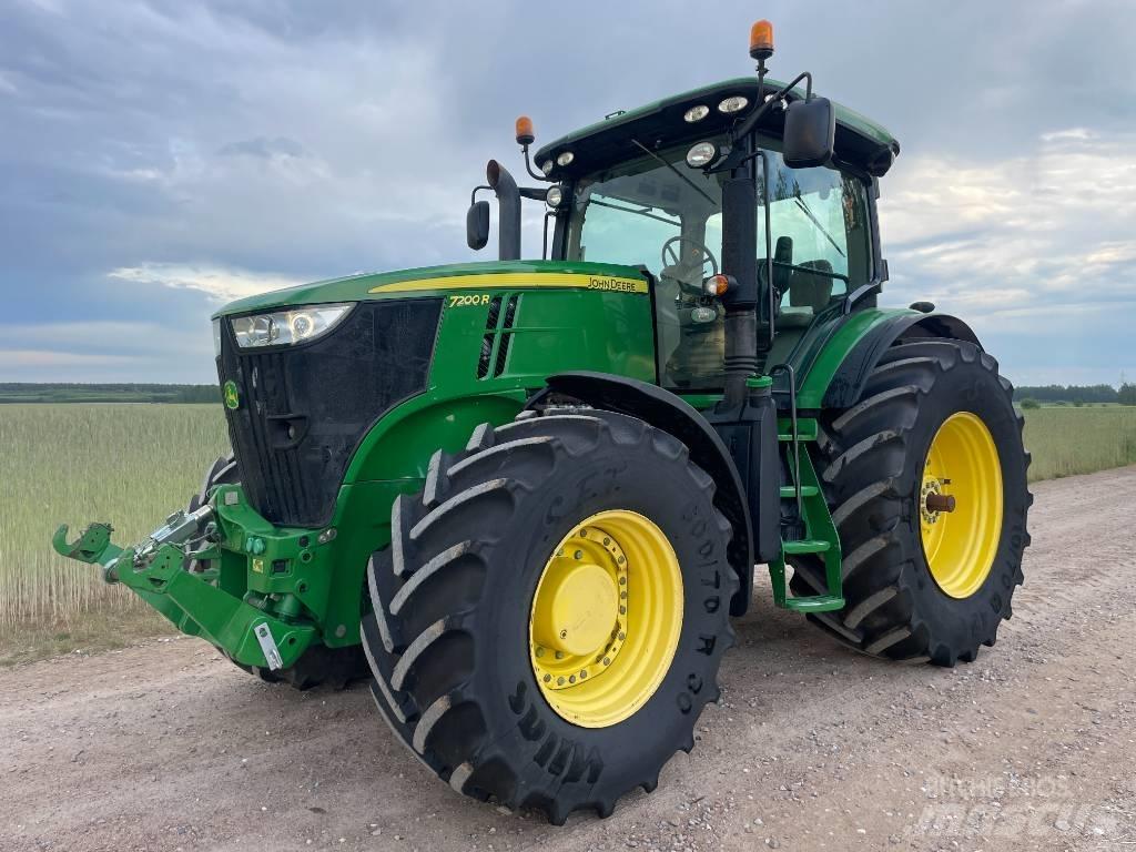 John Deere 7200 R 트랙터