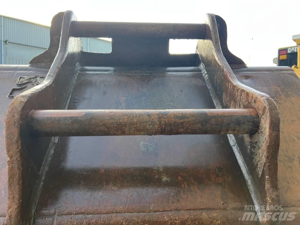 OilQuick OQ90 버켓