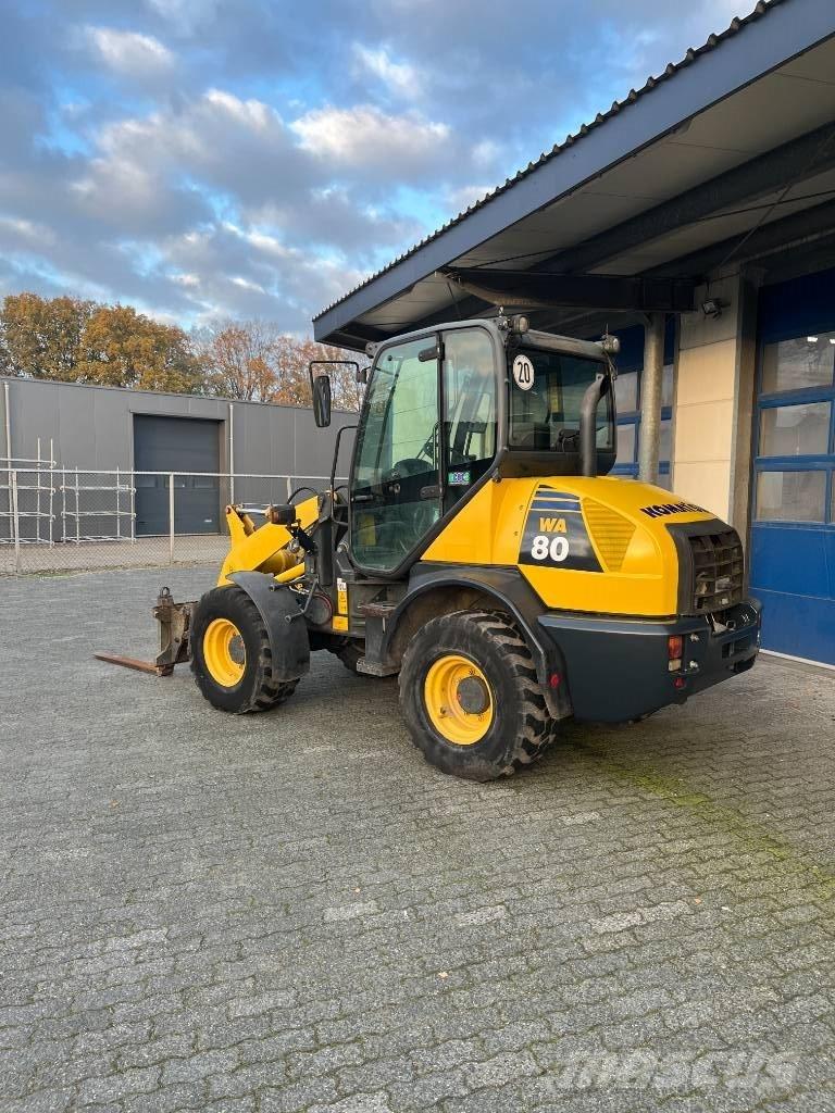 Komatsu WA 80-6  휠로우더