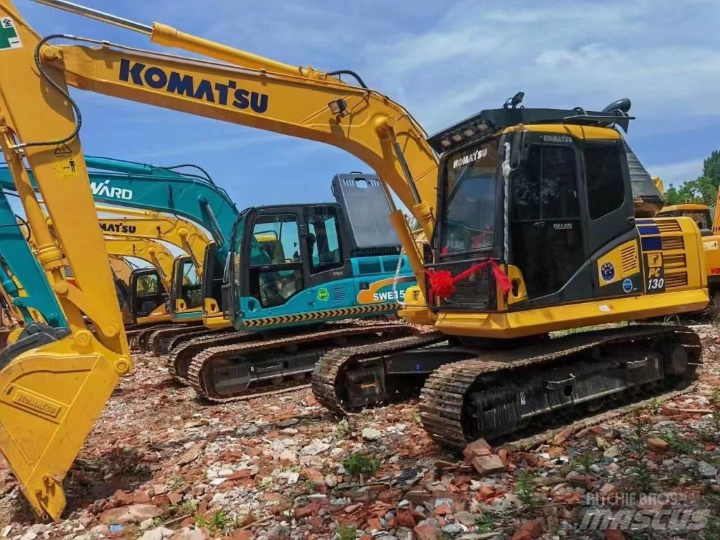 Komatsu PC130-7 대형 굴삭기 29톤 이상