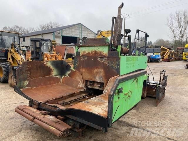 Demag DF 60 C 아스팔트 포장장비