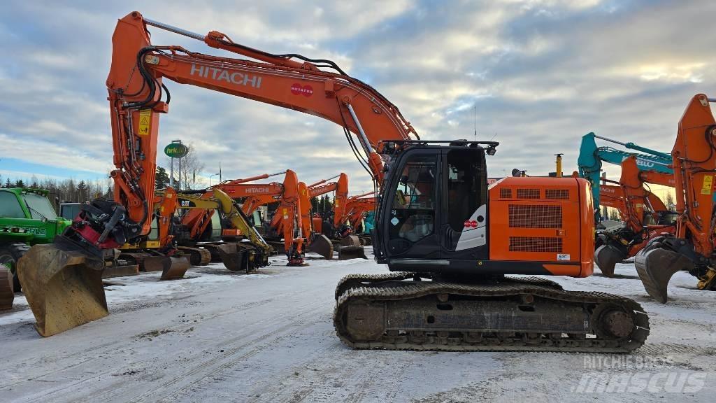 Hitachi ZX225USRLC-6 대형 굴삭기 29톤 이상