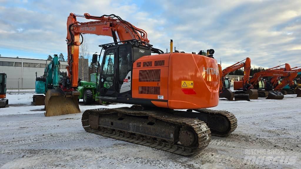 Hitachi ZX225USRLC-6 대형 굴삭기 29톤 이상