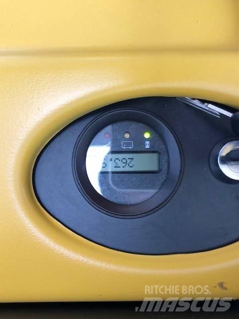 Yale MP20XUX 로우 리프터(승강대 포함)
