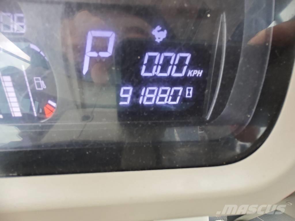 Massey Ferguson 8735 트랙터