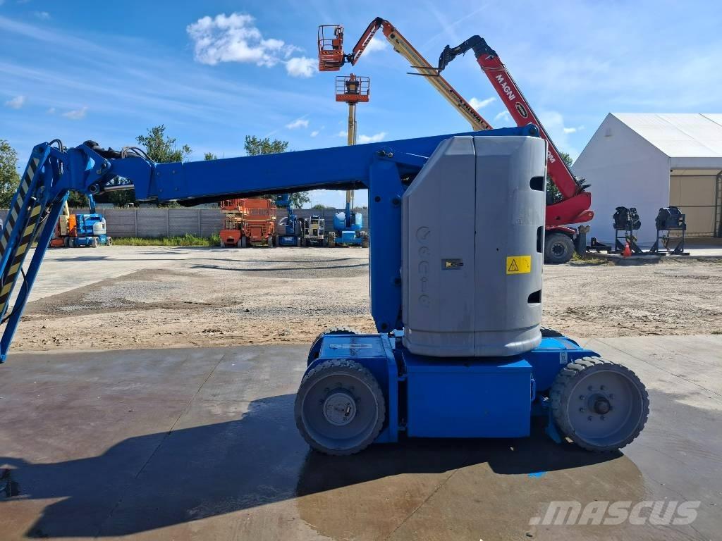 Genie Z30/20N 관절형 전동이동 리프트