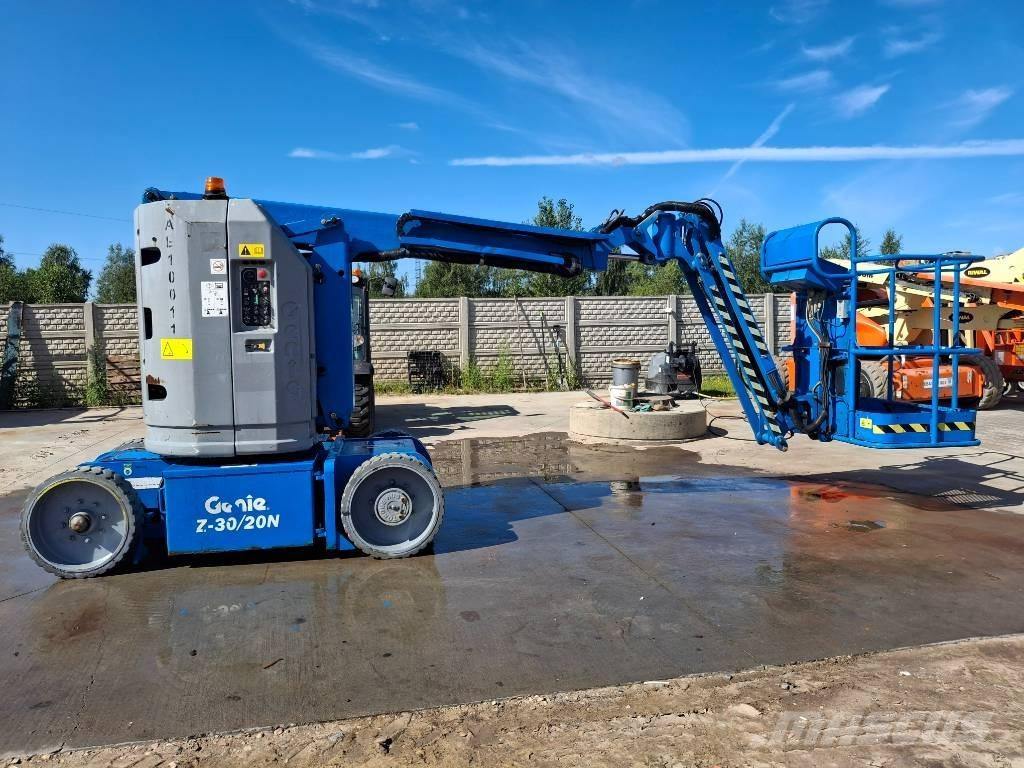 Genie Z30/20N 관절형 전동이동 리프트