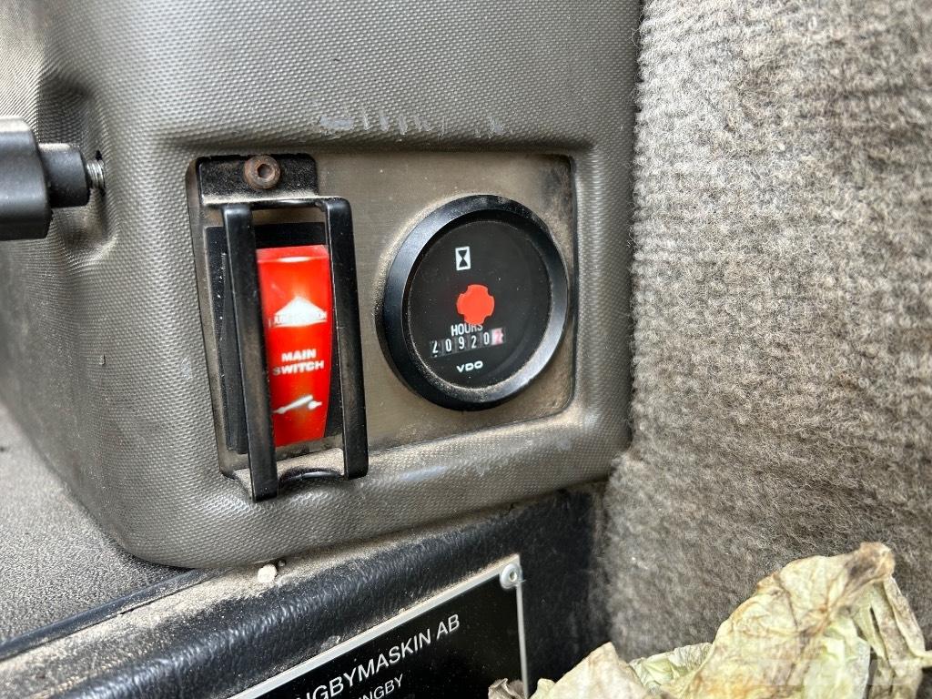 Ljungby L 15  휠로우더