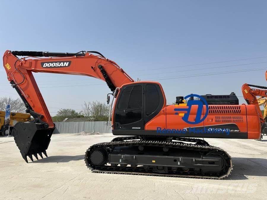 Doosan DX 340 대형 굴삭기 29톤 이상