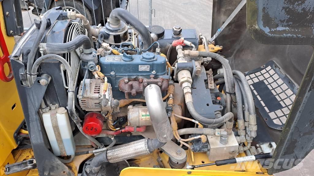 Bomag BW 80 AD-5 트윈 드럼 롤러