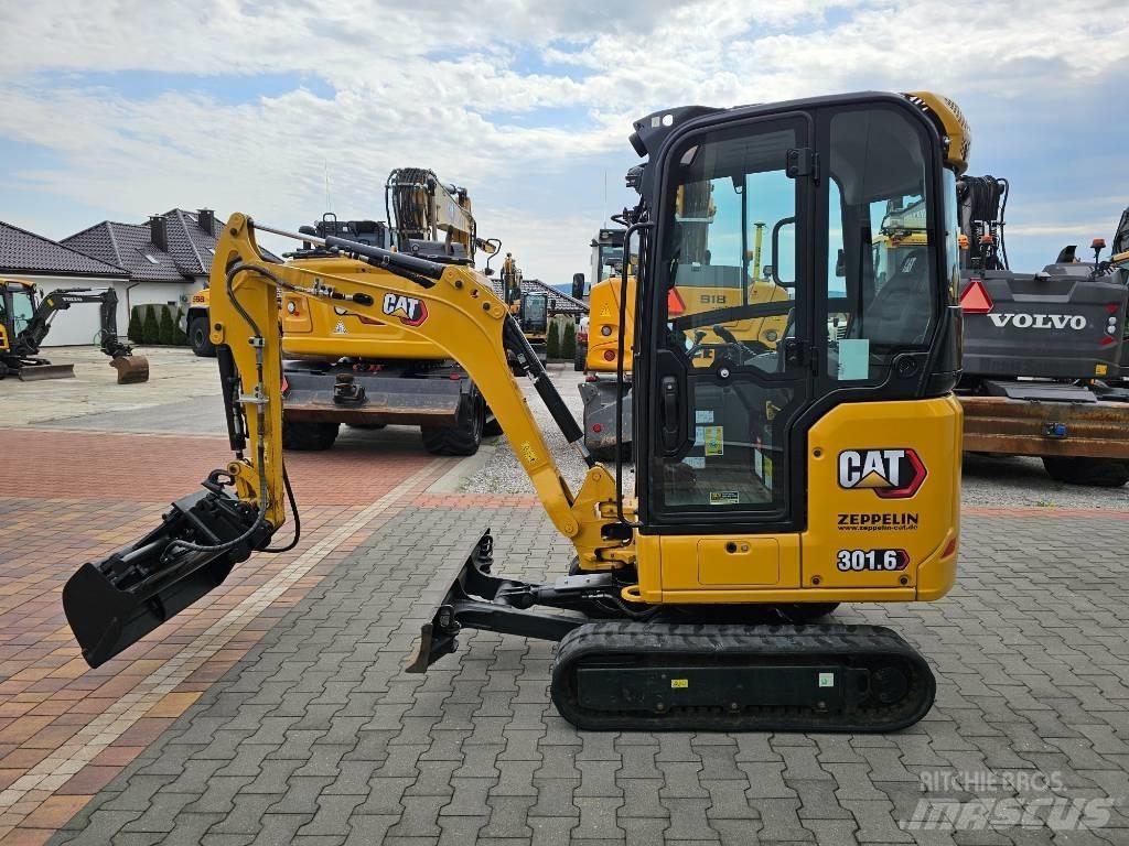 CAT 301.6 소형 굴삭기 7톤 미만