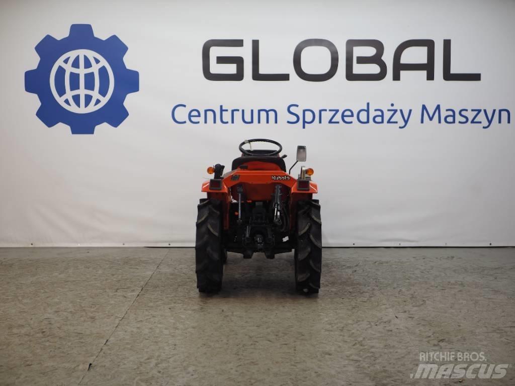 Kubota B 40 소형 트랙터