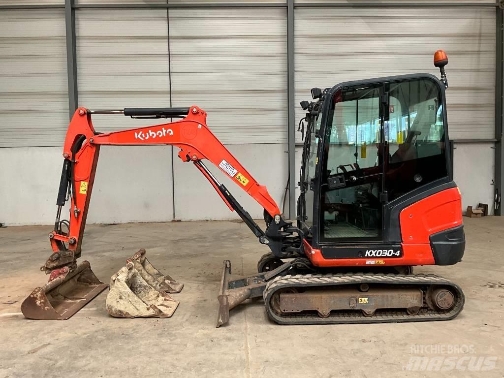 Kubota KX 030-4 소형 굴삭기 7톤 미만