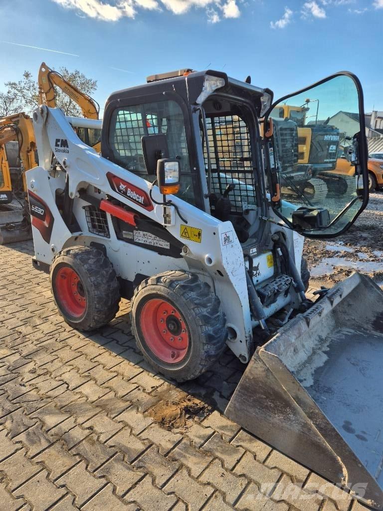 Bobcat S 530  스키드로더