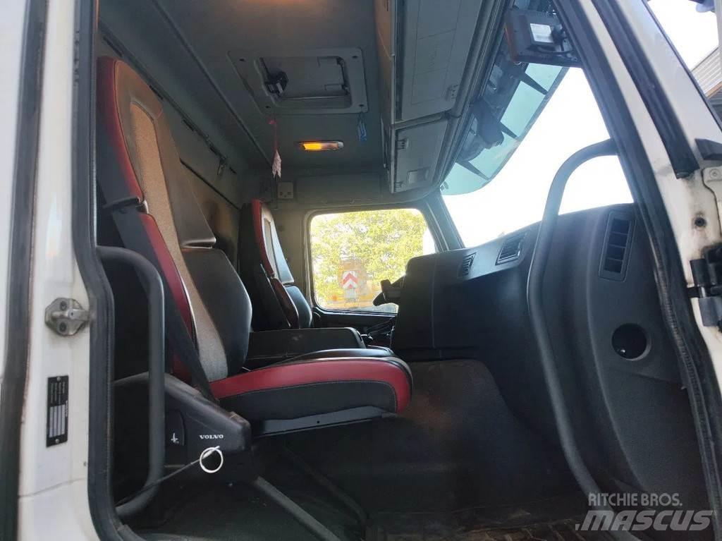 Volvo FMX 370 4x2 트랙터 유닛