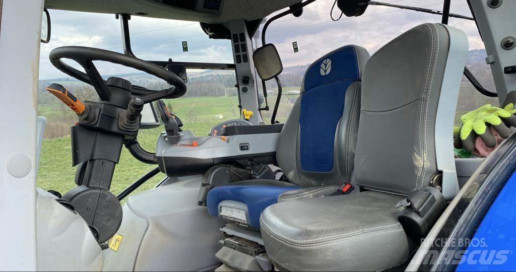 New Holland T6.160 트랙터