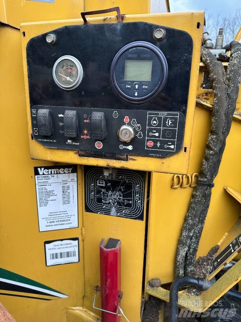 Vermeer BC 1200 XL 톱밥제조기