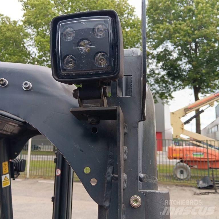 Linde E16P 전동 지게차