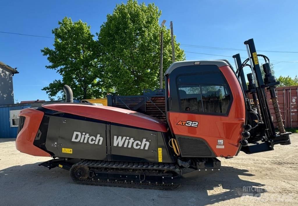 Ditch Witch AT32 수평 굴착 장치