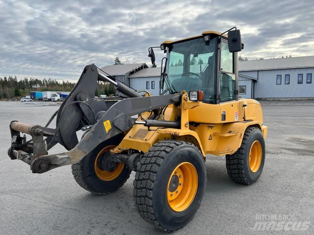 Volvo L30 G S  휠로우더