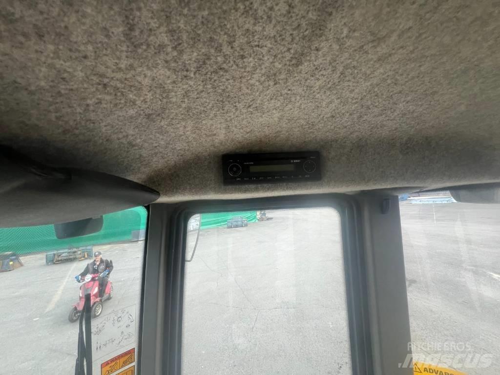 Volvo L30 G S  휠로우더