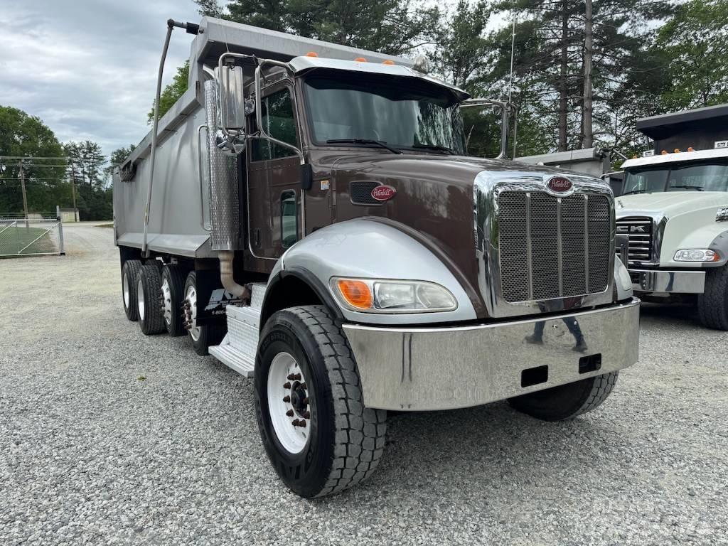 Peterbilt 348 덤프 트럭