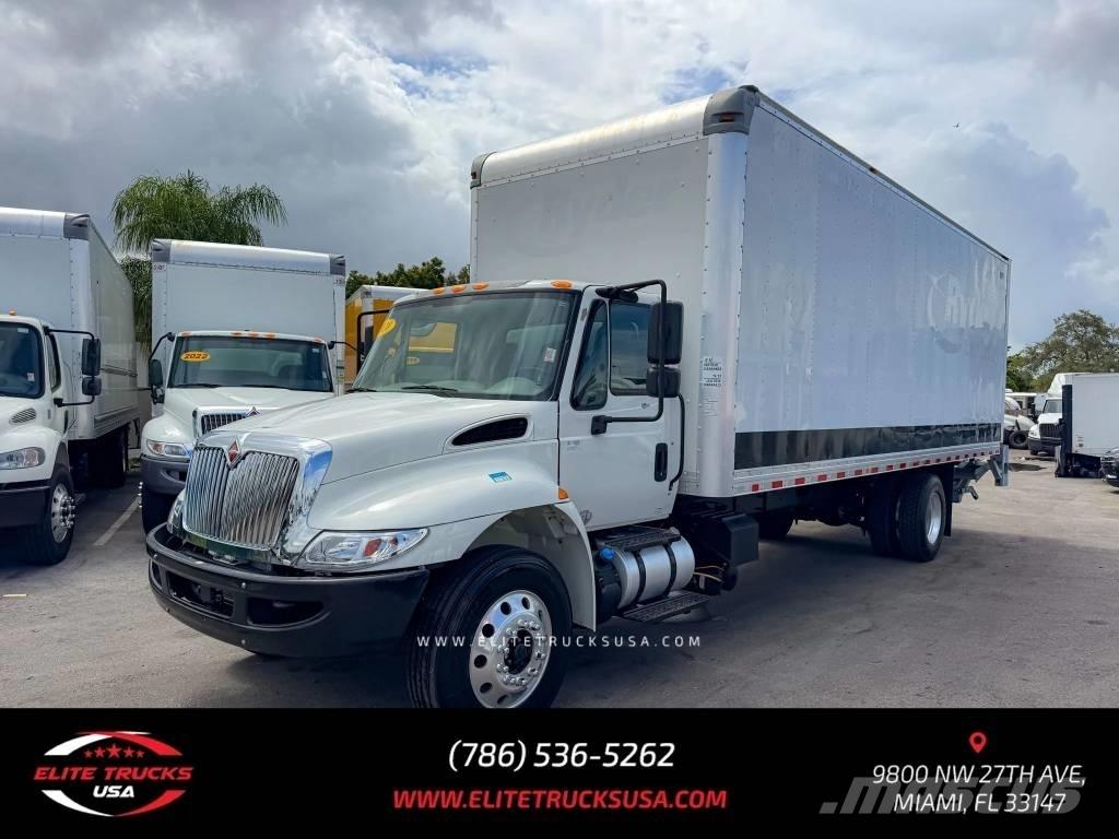 International 4300 기타 트럭