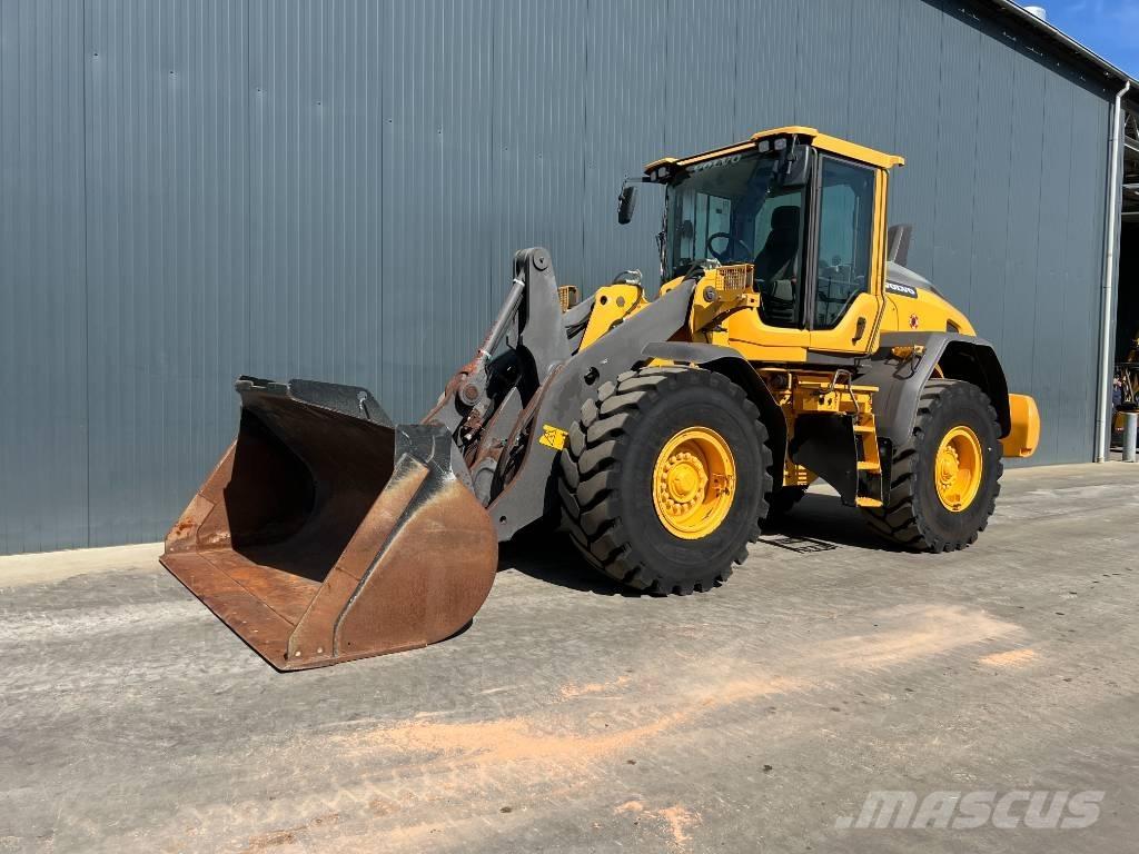 Volvo L90H  휠로우더
