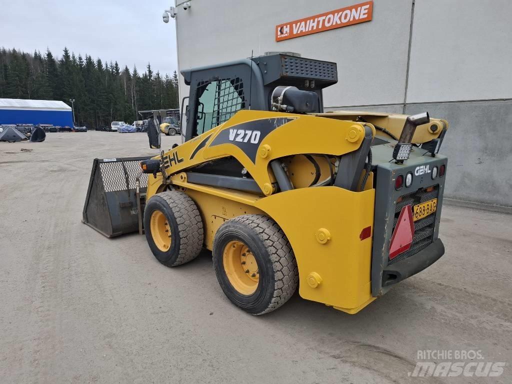 Gehl V 270  스키드로더