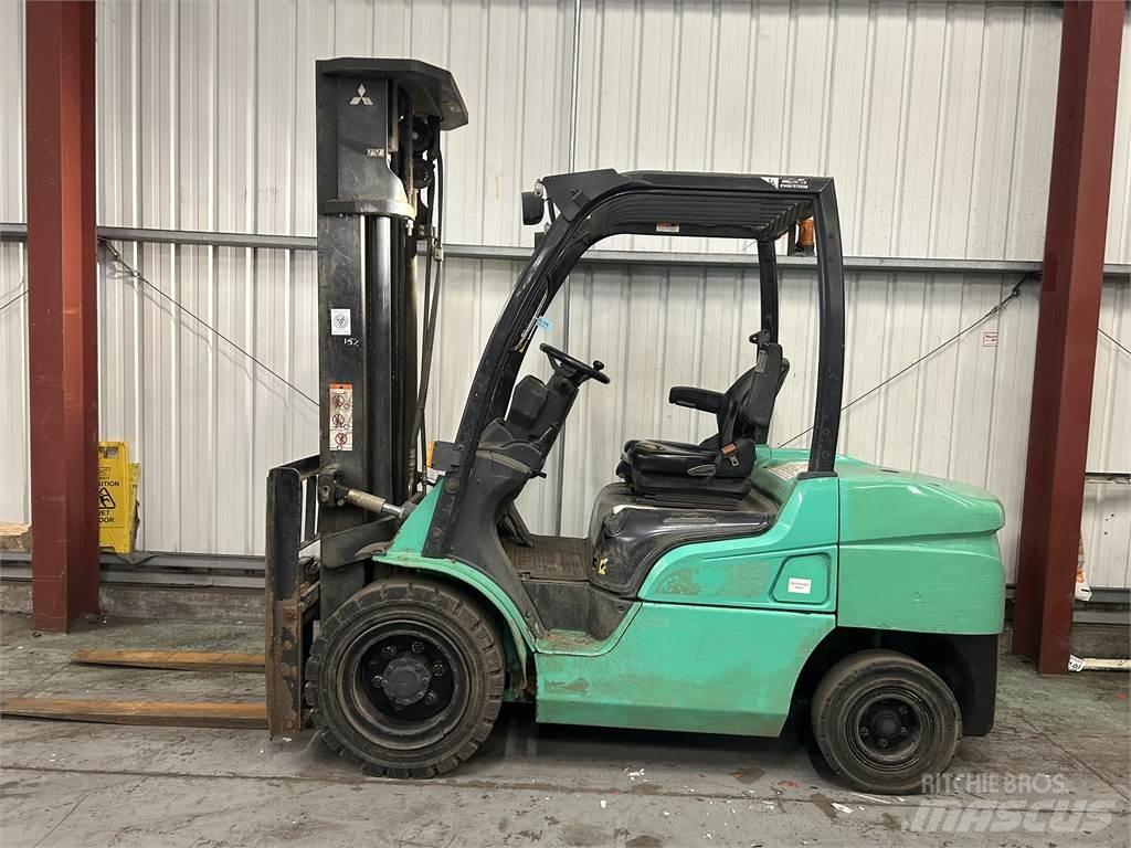 Mitsubishi FD35NT 디젤 지게차