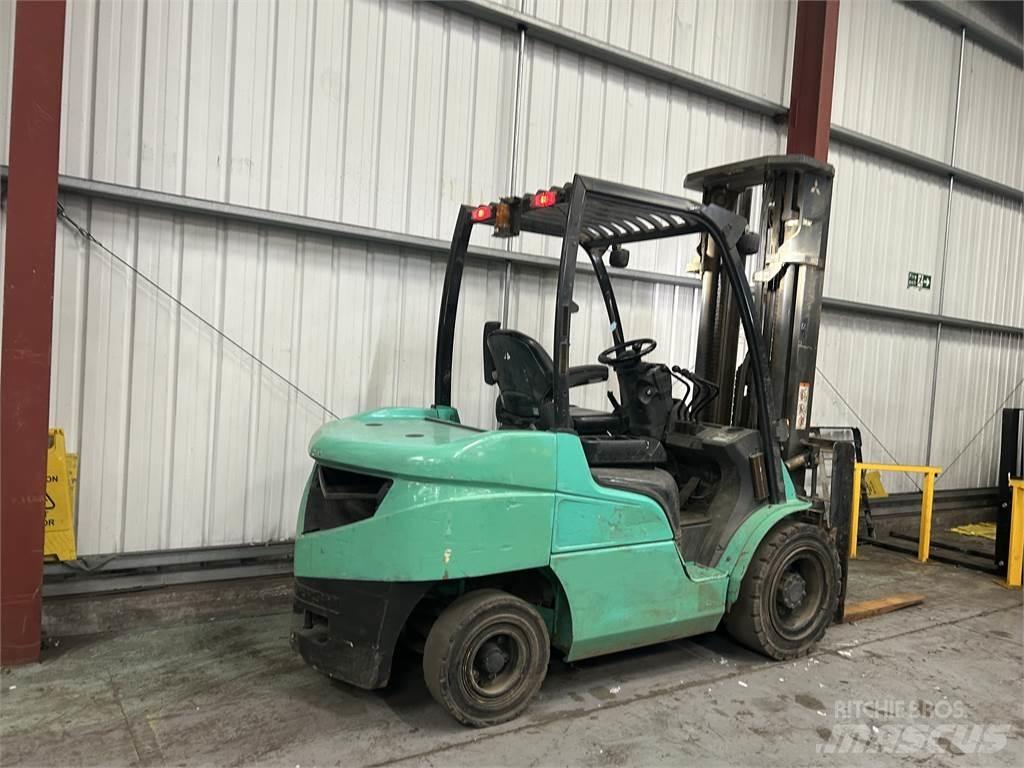 Mitsubishi FD35NT 디젤 지게차