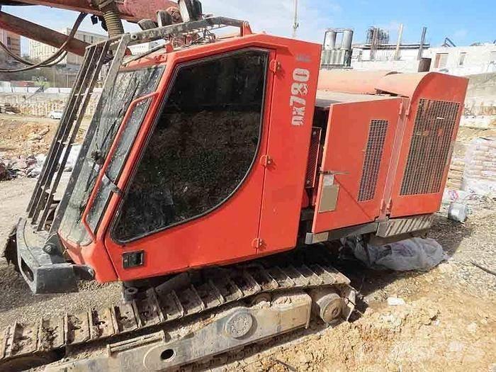 Sandvik DX780 도로 굴착기