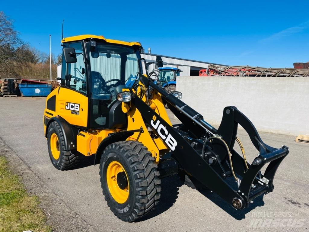 JCB 407 다목적 로더