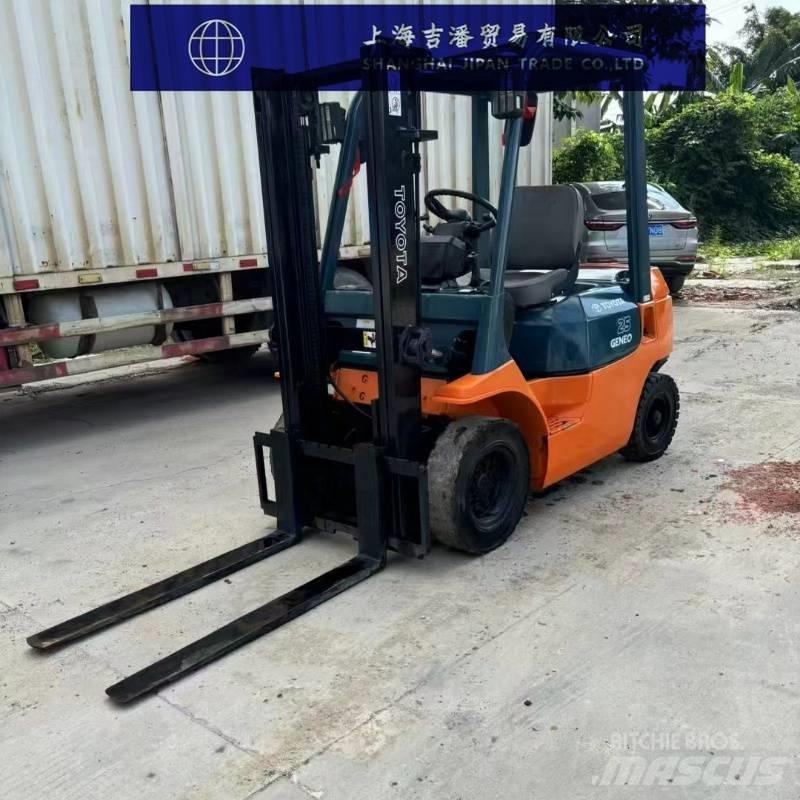Toyota FD 25 디젤 지게차