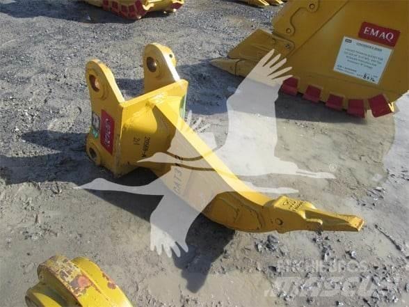 Emaq CAT312 스크레퍼